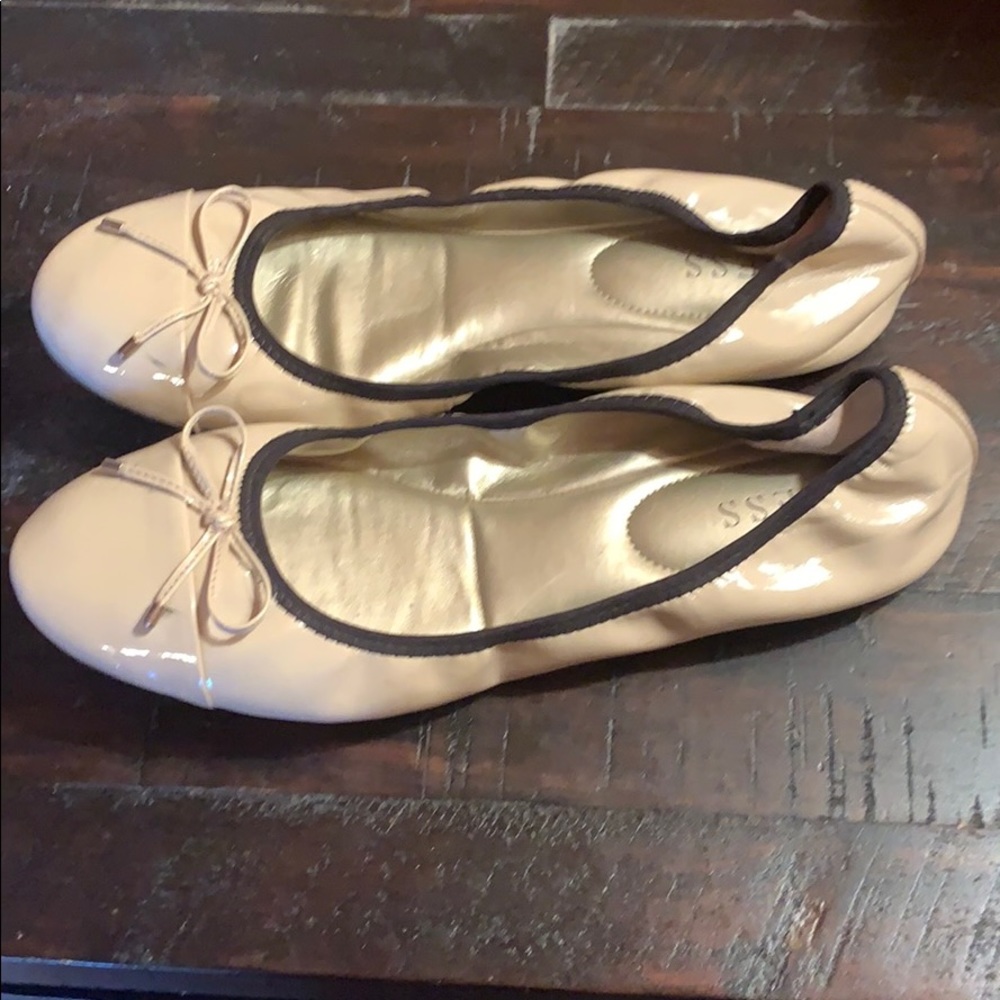 Womens guess shoes
